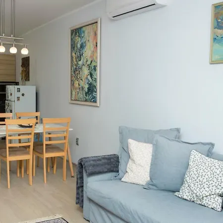 아파트 Cozy In The Very Centre Of