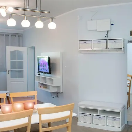 아파트 Cozy In The Very Centre Of *